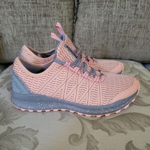 Women's Saucony Versafoam Shift Running Shoes